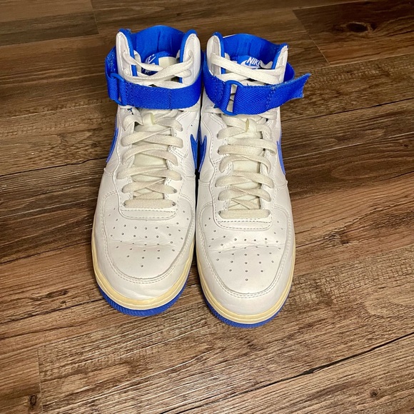 Air Force 1 High Retro QS - Picture 3 of 5